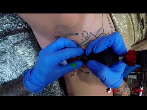 ❤️ Sully Savage oo aad u tattooed ayaa Kintirkeeda ku sawirtay tattoo ❤❌ annaga %so.assay-define-smartlink.ru ☑